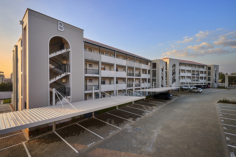 Riverston Exterior